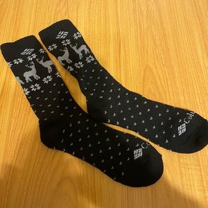 2 PAIR thick warm socks Columbia Mens patterned, never worn, NWOT shoe size 8-12